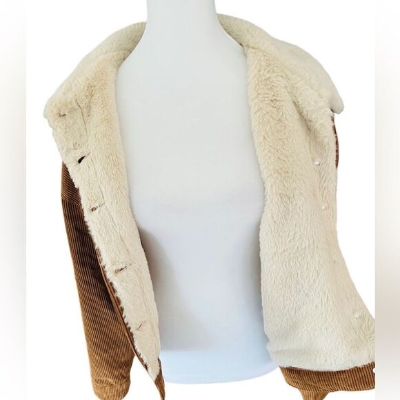 CI SONO tan faux fur lined corduroy button front jacket size M. - Picture 7 of 8